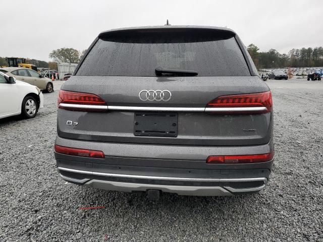 2021 Audi Q7 Premium Plus