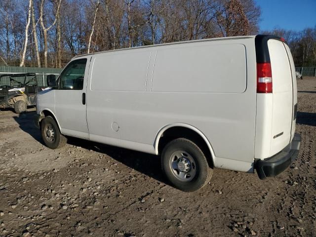 2018 Chevrolet Express G2500