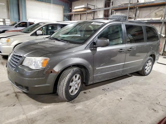 2010 Chrysler Town & Country Touring Plus