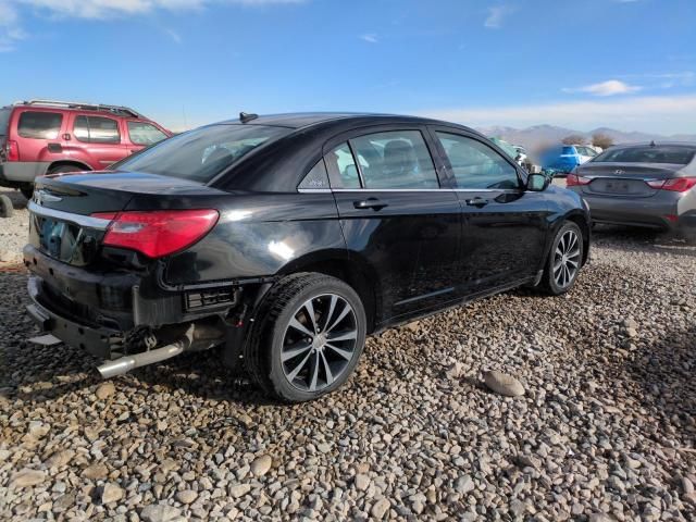 2012 Chrysler 200 Touring