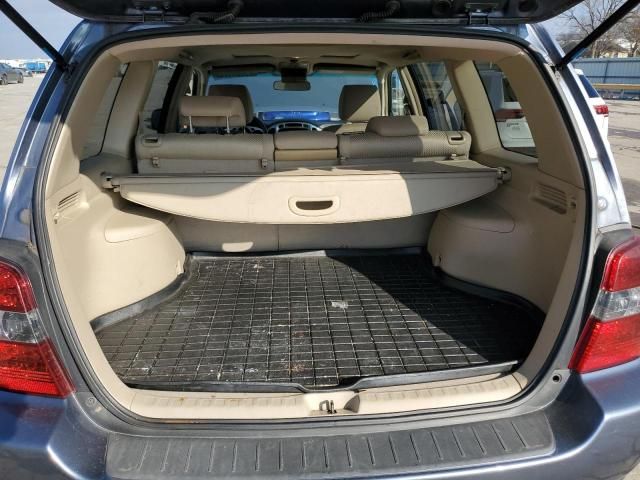 2004 Toyota Highlander Base