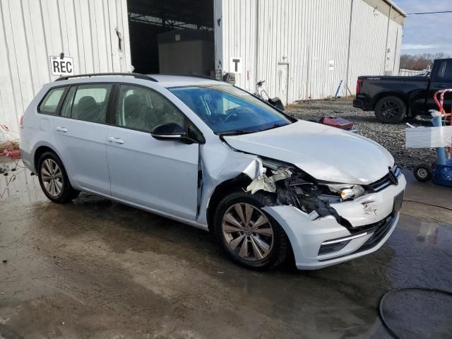 2018 Volkswagen Golf Sportwagen S