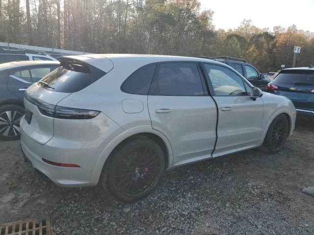 2022 Porsche Cayenne GTS