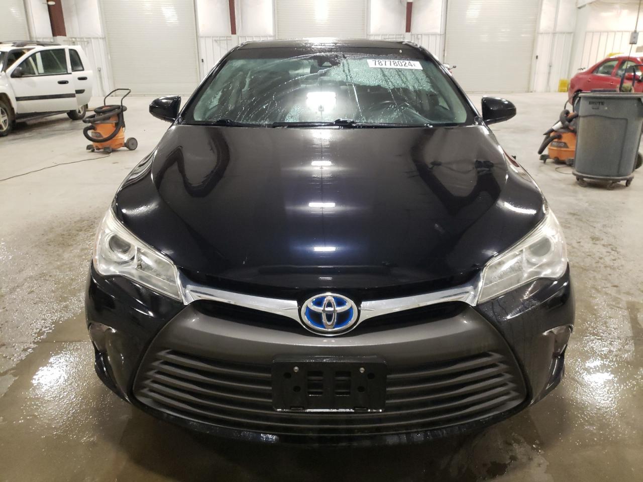 2017 Toyota Camry Hybrid
