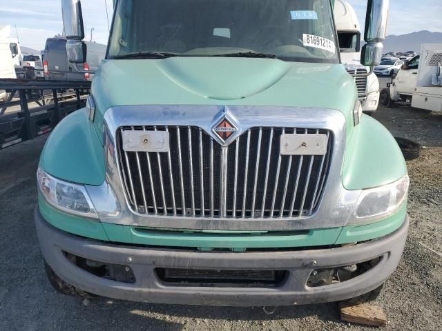 2013 International 4000 4400