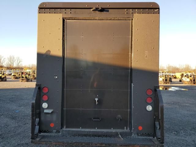 2009 Freightliner Chassis M Line WALK-IN Van