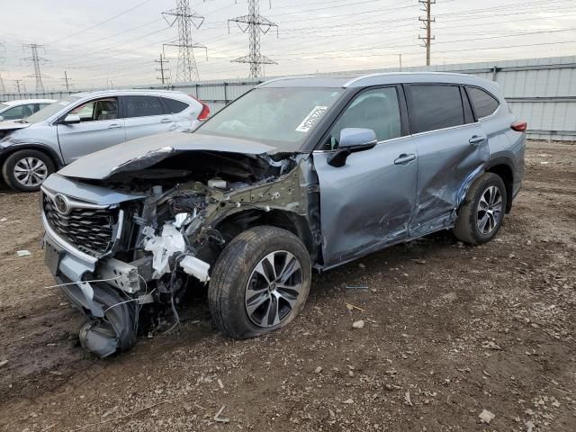 2020 Toyota Highlander XLE