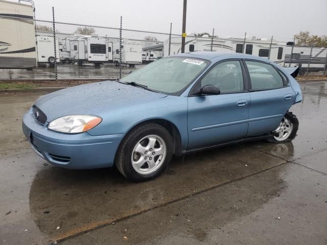 2005 Ford Taurus SE