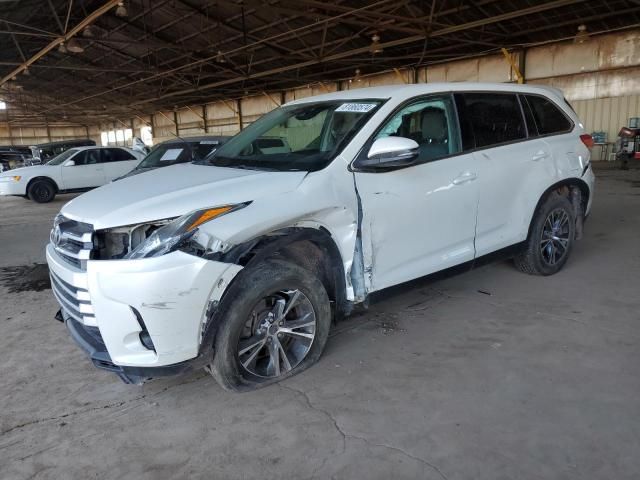 2019 Toyota Highlander LE