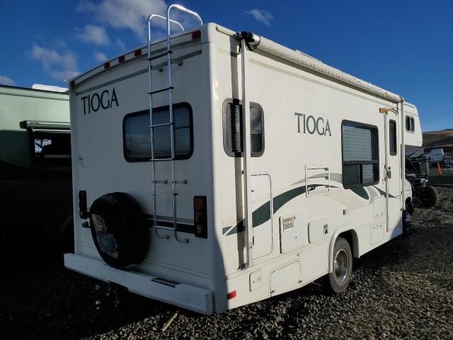 2003 Ford Econoline E450 Super Duty Cutaway Van