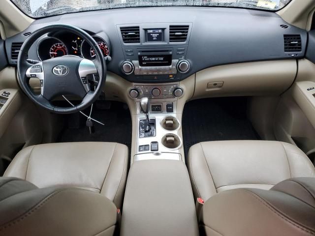 2011 Toyota Highlander Base