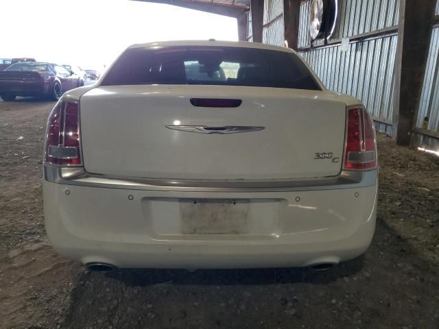 2013 Chrysler 300C Luxury