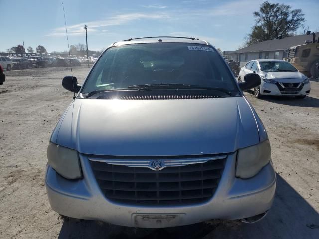 2007 Chrysler Town & Country Touring