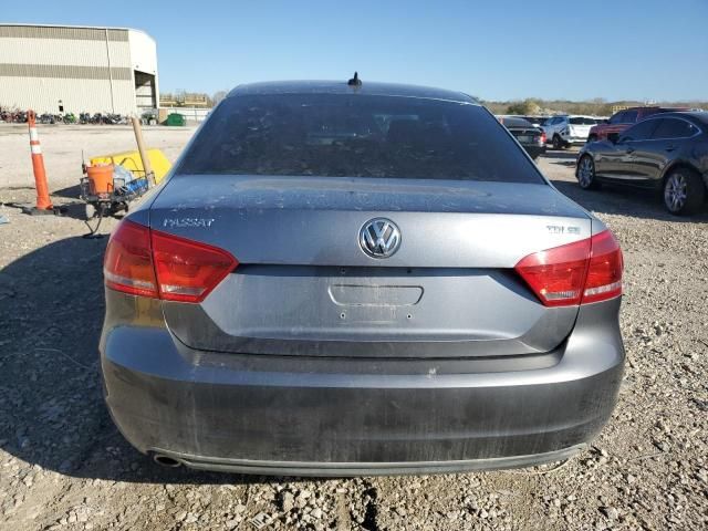 2013 Volkswagen Passat SE