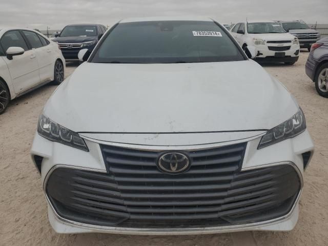 2022 Toyota Avalon XLE