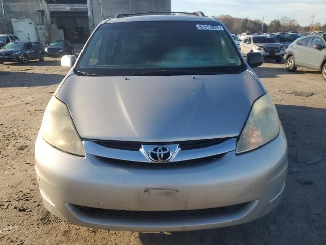 2006 Toyota Sienna XLE