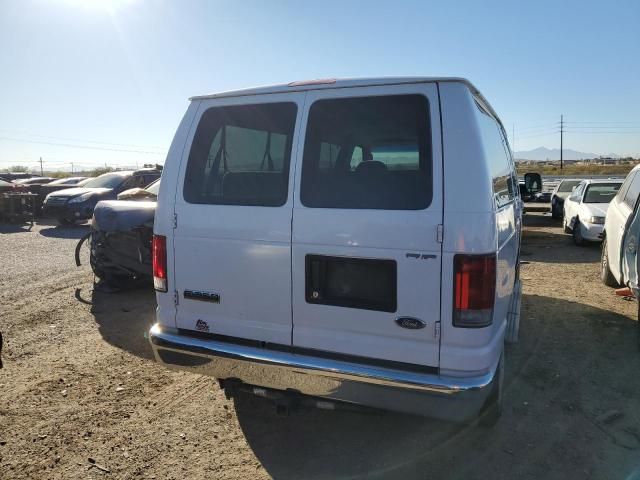 2006 Ford Econoline E350 Super Duty Wagon