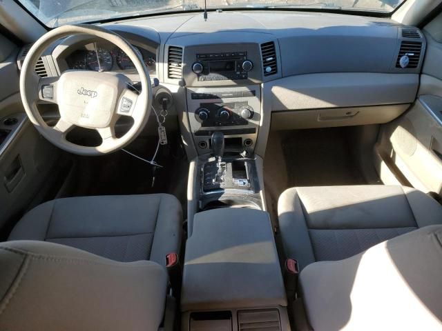 2006 Jeep Grand Cherokee Laredo