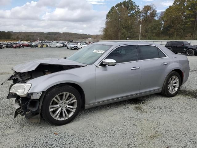 2016 Chrysler 300C