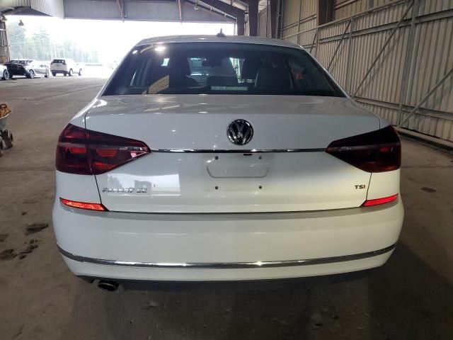 2017 Volkswagen Passat SE