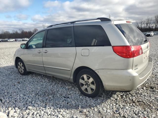 2008 Toyota Sienna XLE