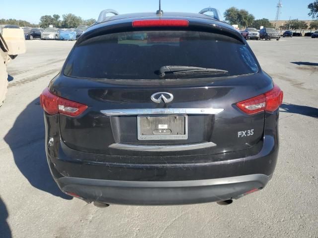 2011 Infiniti FX35