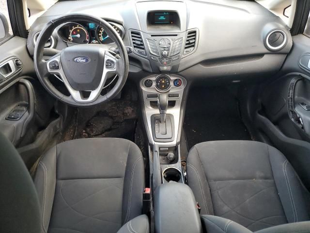 2015 Ford Fiesta SE