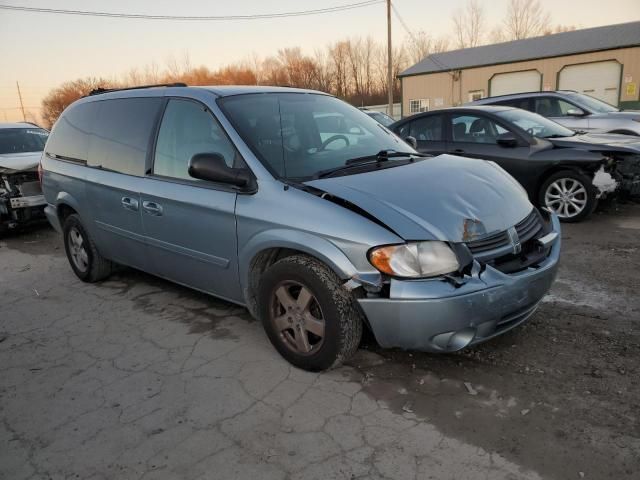 2005 Dodge Grand Caravan SXT