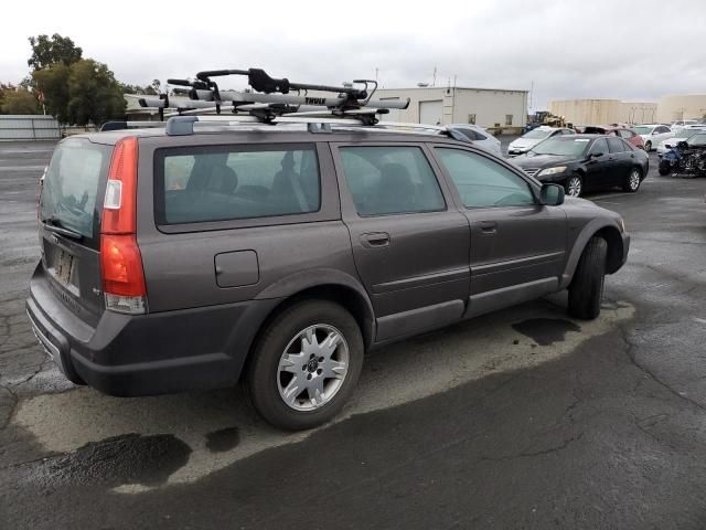 2005 Volvo XC70