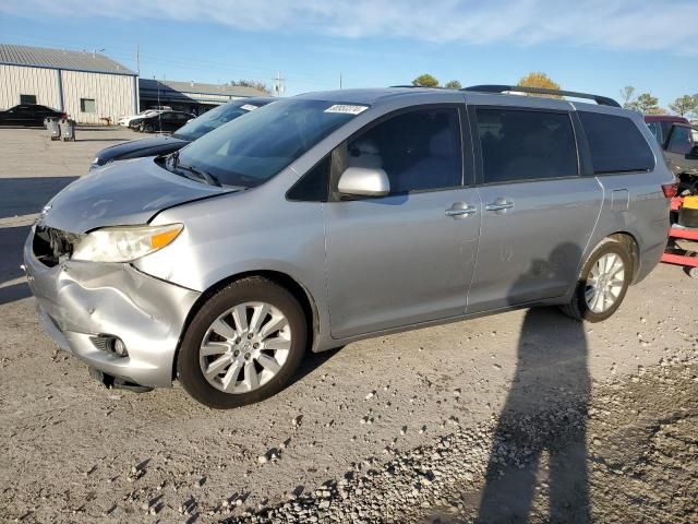 2015 Toyota Sienna XLE