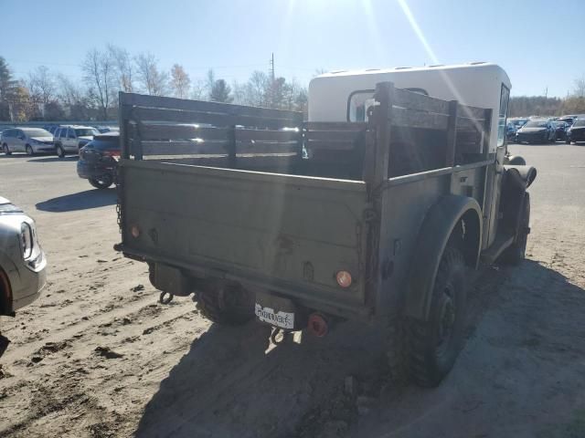 1962 Dodge M37