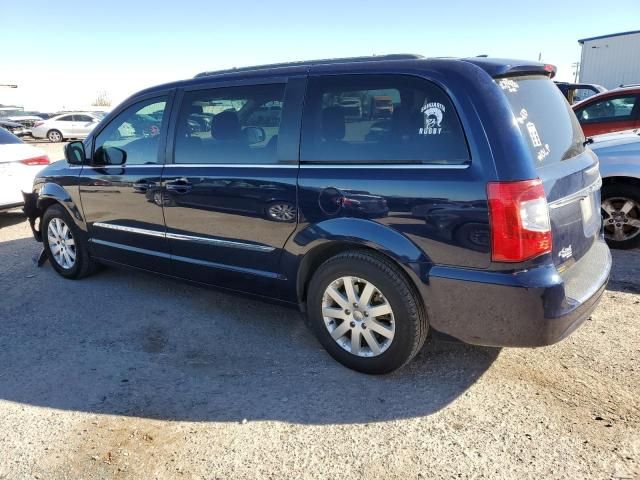 2016 Chrysler Town & Country Touring