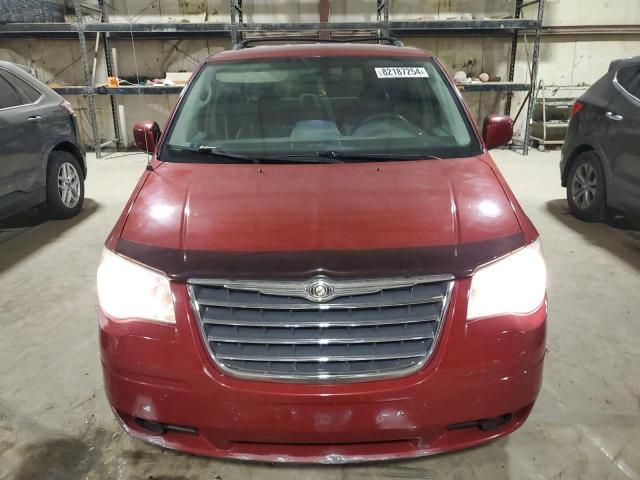 2010 Chrysler Town & Country Touring