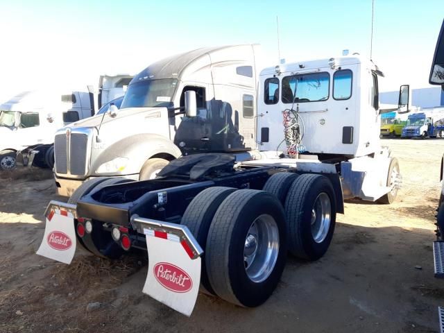 2022 Peterbilt 579