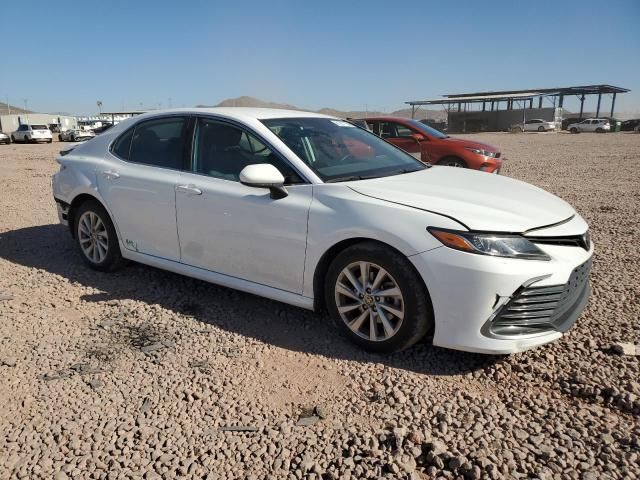 2022 Toyota Camry LE