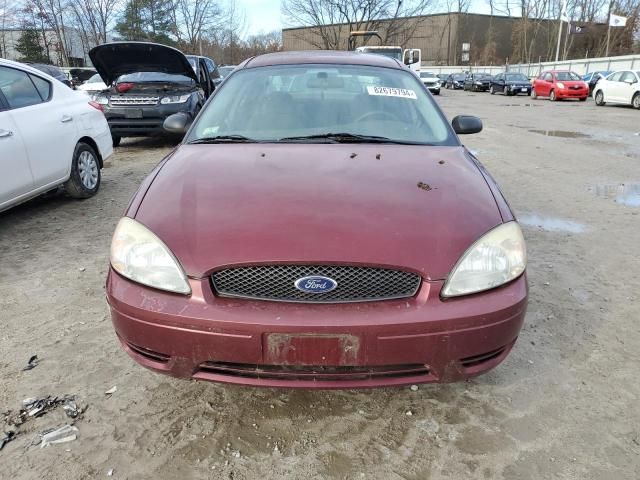 2005 Ford Taurus SE