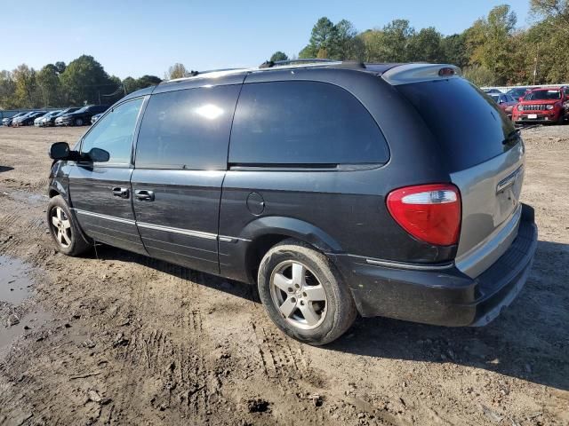 2005 Chrysler Town & Country Limited