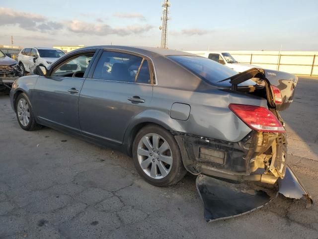 2005 Toyota Avalon XL