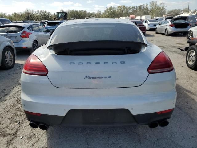 2015 Porsche Panamera 2