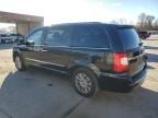 2013 Chrysler Town & Country Touring L