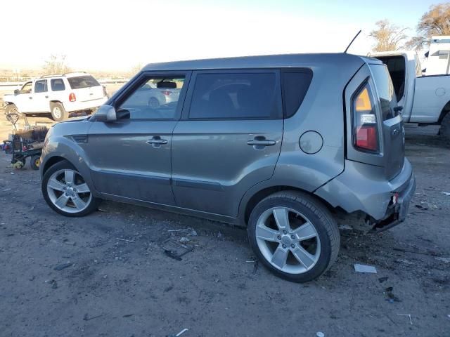 2011 KIA Soul +