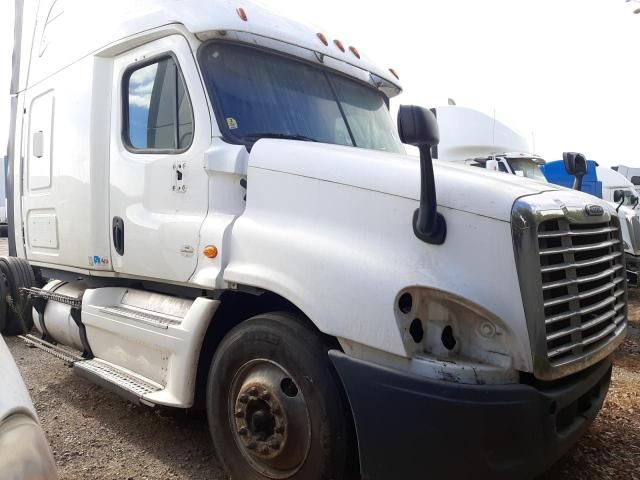 2015 Freightliner Cascadia 125