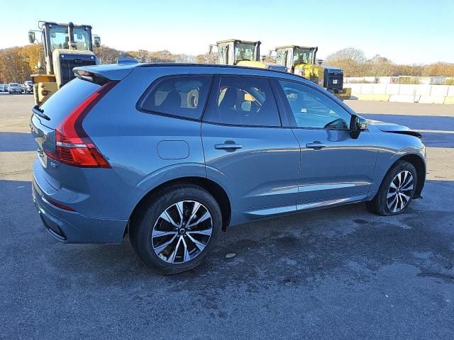 2024 Volvo XC60 Plus