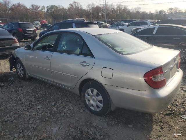 2004 Toyota Camry LE