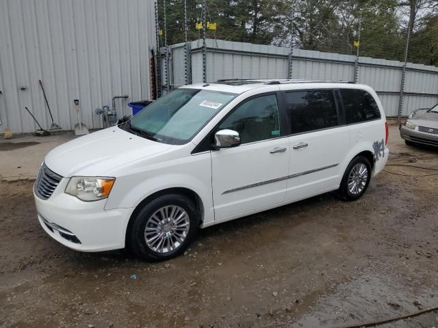 2011 Chrysler Town & Country Limited