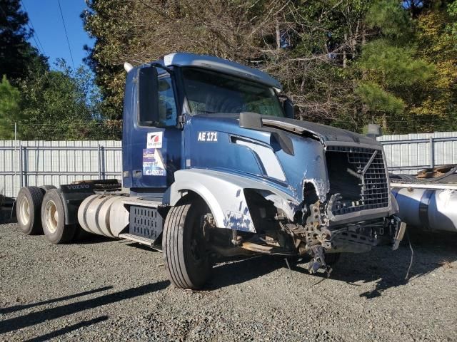 2017 Volvo VN VNL