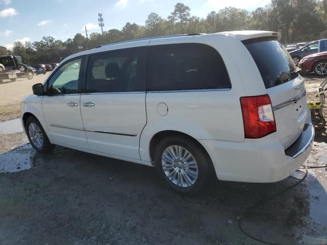 2012 Chrysler Town & Country Limited