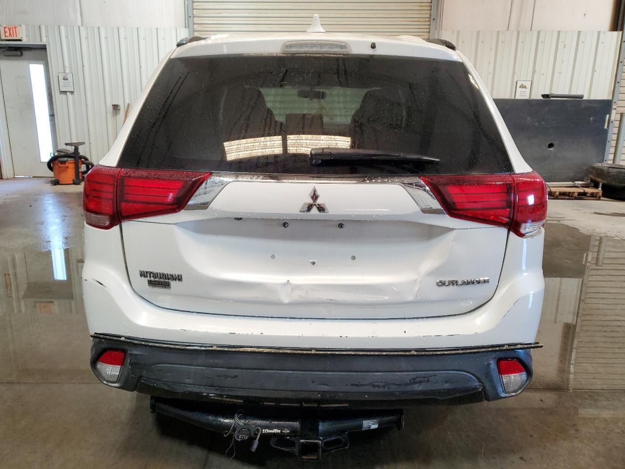 2018 Mitsubishi Outlander se