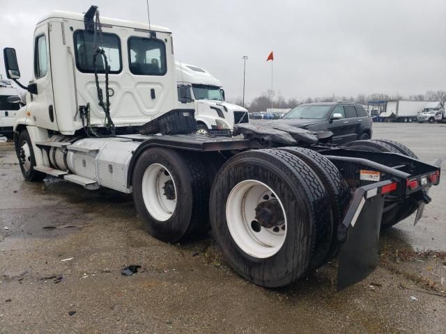 2020 Freightliner Cascadia 125