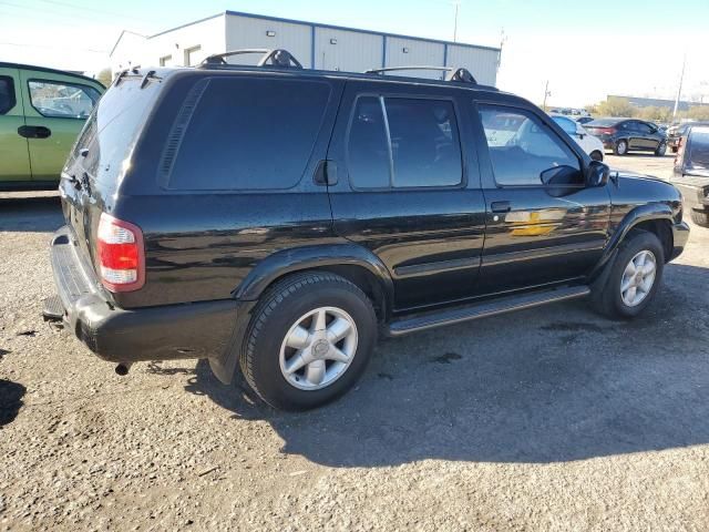 2000 Nissan Pathfinder LE